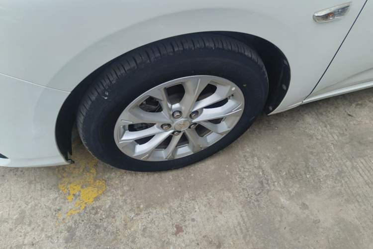 Used Chevrolet Monza 2023 1.5L Dual-Clutch Enjoyment Edition Left Front Wheel Hub
