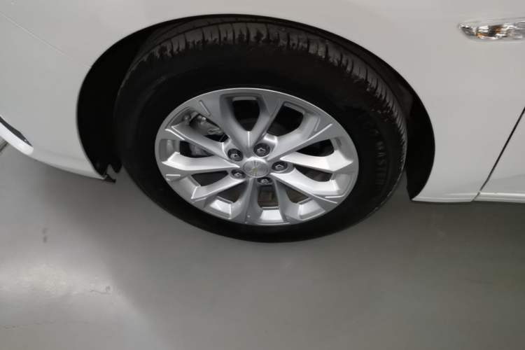 Used Chevrolet Monza 2023 1.5L Dual-Clutch Enjoyment Edition Left Front Wheel Hub