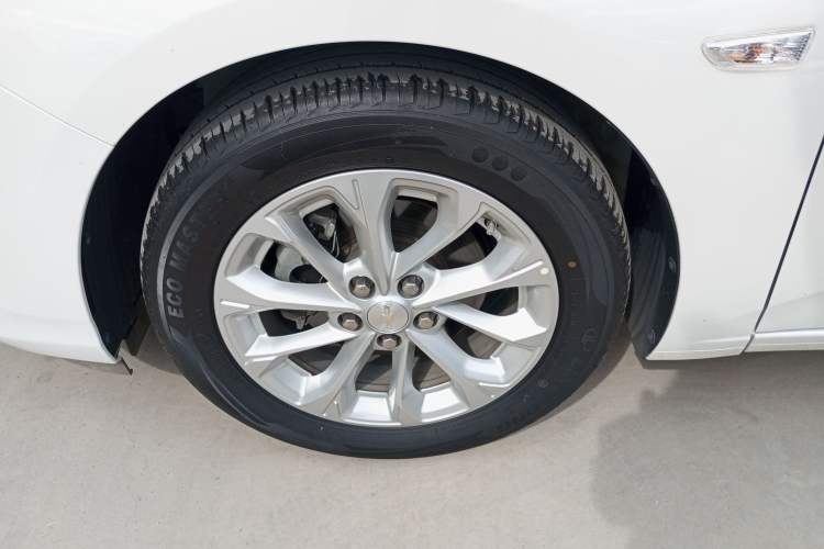 Used Chevrolet Monza 2023 1.5L Dual-Clutch Enjoyment Edition Left Front Wheel Hub