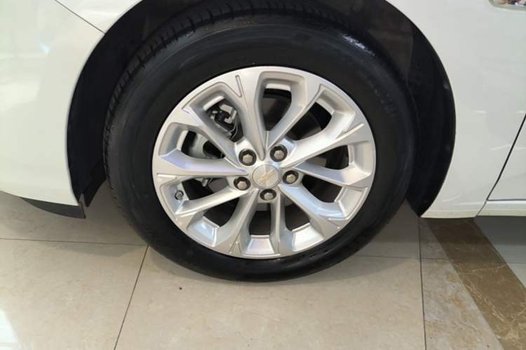 Used Chevrolet Monza 2023 1.5L Dual-Clutch Enjoyment Edition Left Front Wheel Hub