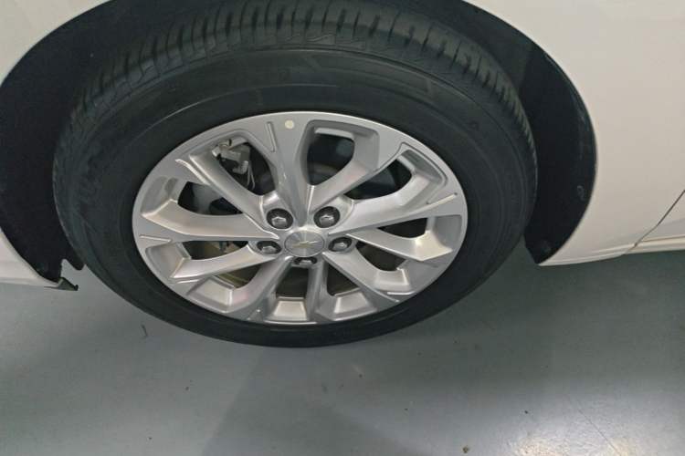Used Chevrolet Monza 2023 1.5L Dual-Clutch Enjoyment Edition Left Front Wheel Hub
