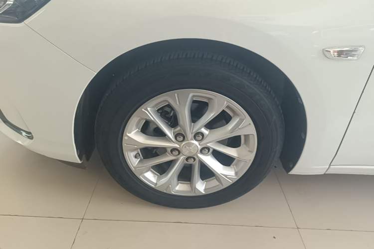 Used Chevrolet Monza 2023 1.5L Dual-Clutch Enjoyment Edition Left Front Wheel Hub