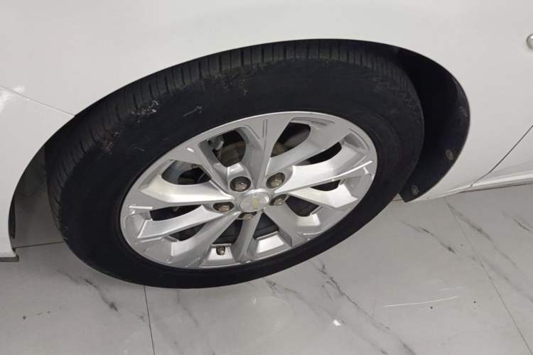 Used Chevrolet Monza 2023 1.5L Dual-Clutch Enjoyment Edition Left Front Wheel Hub