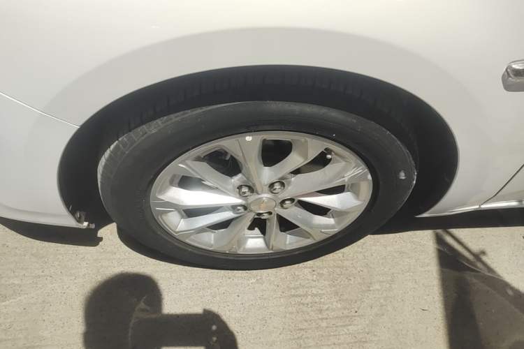 Used Chevrolet Monza 2023 1.5L Dual-Clutch Enjoyment Edition Left Front Wheel Hub