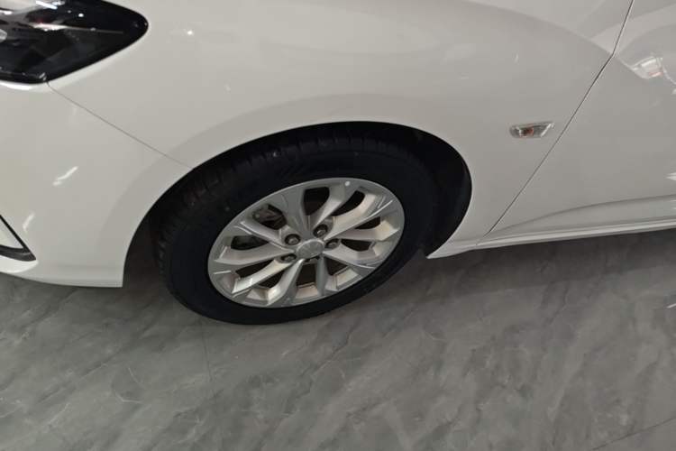 Used Chevrolet Monza 2023 1.5L Dual-Clutch Enjoyment Edition Left Front Wheel Hub