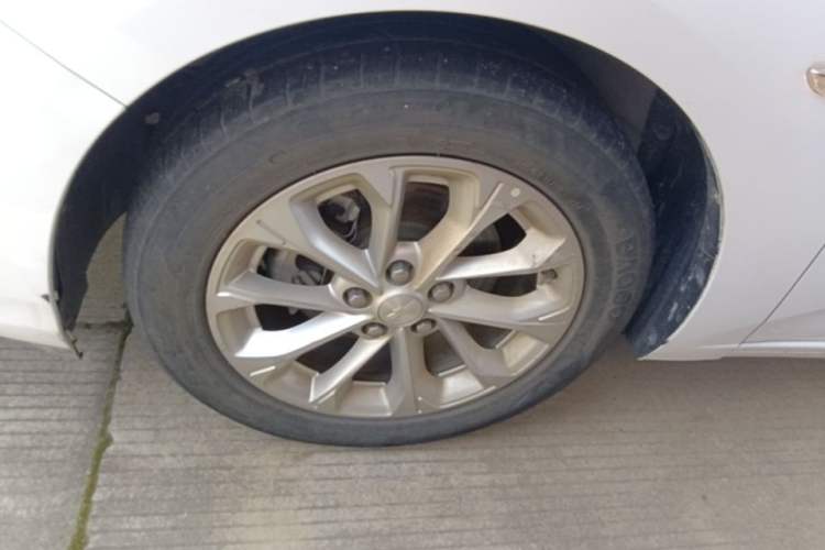 Used Chevrolet Monza 2023 1.5L Dual-Clutch Enjoyment Edition Left Front Wheel Hub