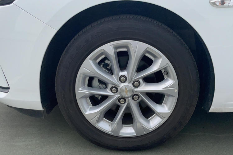 Used Chevrolet Monza 2023 1.5L Dual-Clutch Enjoyment Edition Left Front Wheel Hub