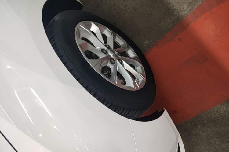 Used Chevrolet Monza 2023 1.5L Dual-Clutch Enjoyment Edition Left Front Wheel Hub