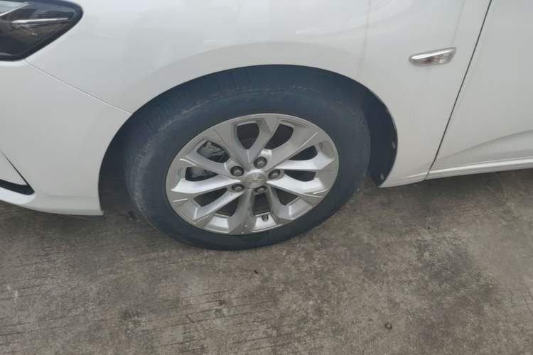 Used Chevrolet Monza 2023 1.5L Dual-Clutch Enjoyment Edition Left Front Wheel Hub