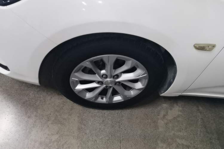 Used Chevrolet Monza 2023 1.5L Dual-Clutch Enjoyment Edition Left Front Wheel Hub