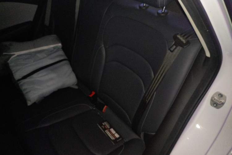 Used Chevrolet Monza 2023 1.5L Dual-Clutch Enjoyment Edition Left Rear Seat