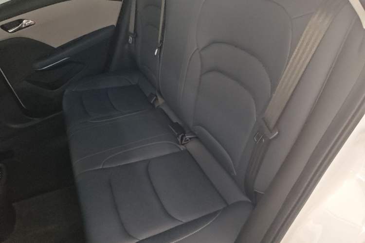 Used Chevrolet Monza 2023 1.5L Dual-Clutch Enjoyment Edition Left Rear Seat