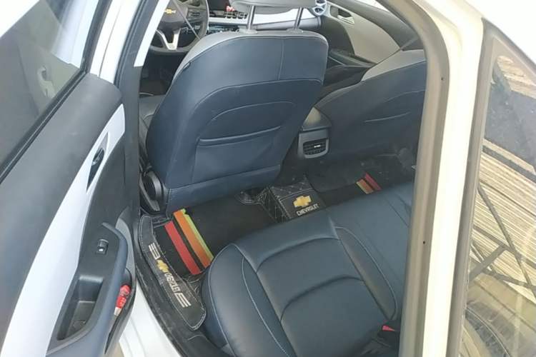 Used Chevrolet Monza 2023 1.5L Dual-Clutch Enjoyment Edition Left Rear Seat