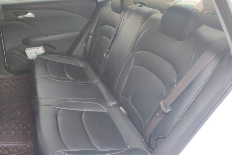 Used Chevrolet Monza 2023 1.5L Dual-Clutch Enjoyment Edition Left Rear Seat
