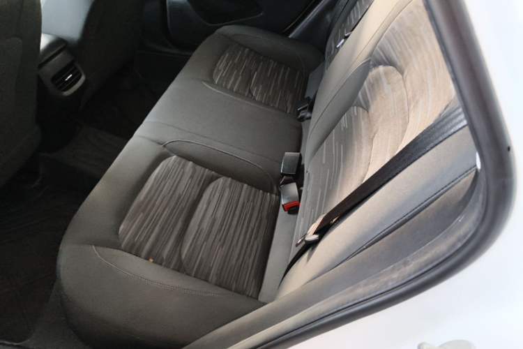 Used Chevrolet Monza 2023 1.5L Dual-Clutch Enjoyment Edition Left Rear Seat