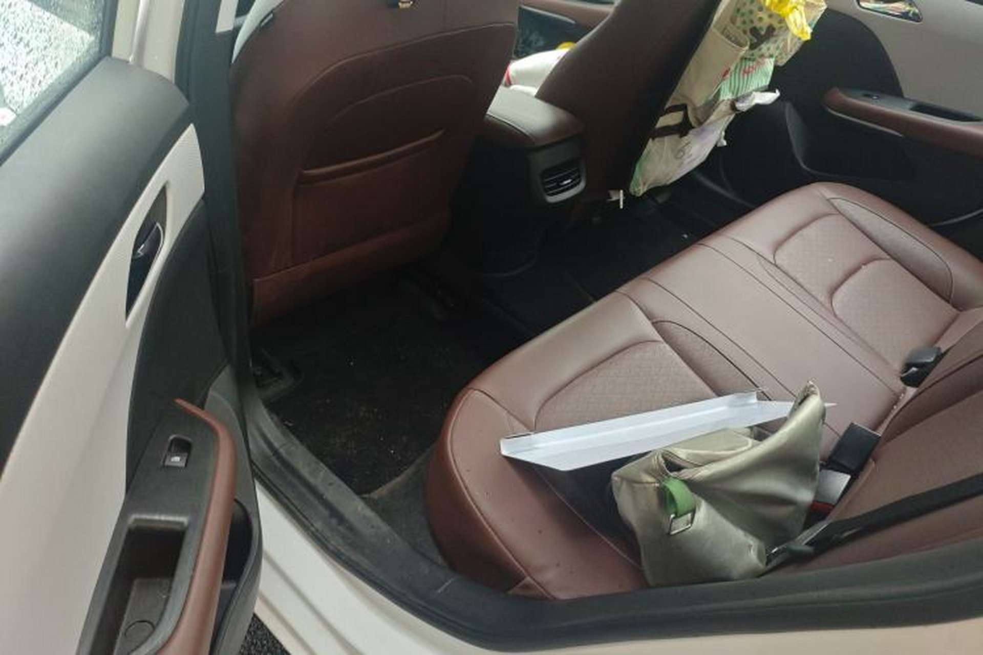 Used Chevrolet Monza 2023 1.5L Dual-Clutch Enjoyment Edition Left Rear Seat