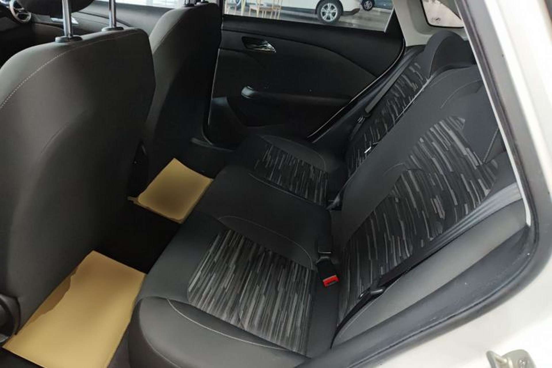Used Chevrolet Monza 2023 1.5L Dual-Clutch Enjoyment Edition Left Rear Seat