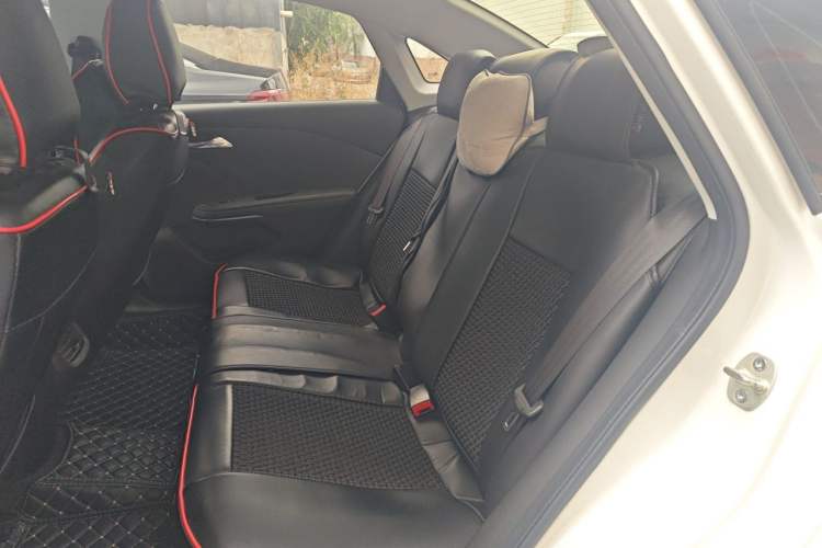 Used Chevrolet Monza 2023 1.3T Mild Hybrid Automatic Luxury Edition Left Rear Seat