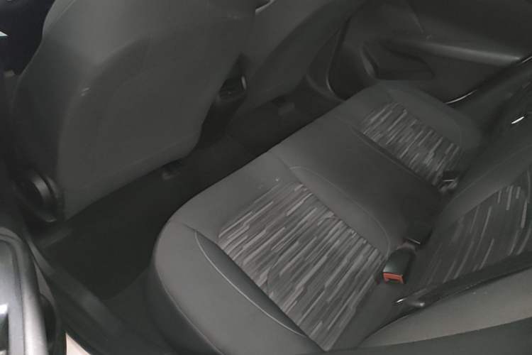 Used Chevrolet Monza 2023 1.5L Dual-Clutch Enjoyment Edition Left Rear Seat