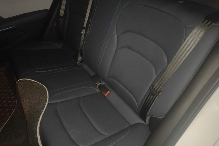 Used Chevrolet Monza 2023 1.5L Dual-Clutch Enjoyment Edition Left Rear Seat