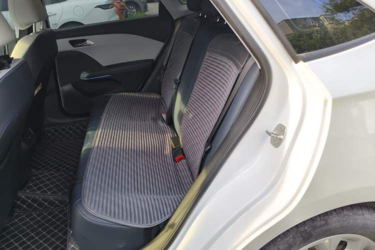 Used Chevrolet Monza 2023 1.5L Dual-Clutch Enjoyment Edition Left Rear Seat