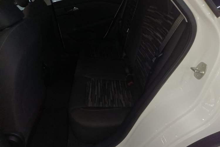 Used Chevrolet Monza 2023 1.5L Dual-Clutch Enjoyment Edition Left Rear Seat