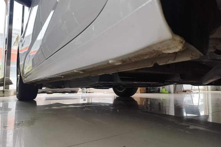 Used Chevrolet Monza 2023 1.5L Dual-Clutch Enjoyment Edition Left Side Sill