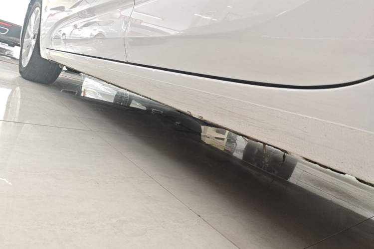 Used Chevrolet Monza 2023 1.5L Dual-Clutch Enjoyment Edition Left Side Sill