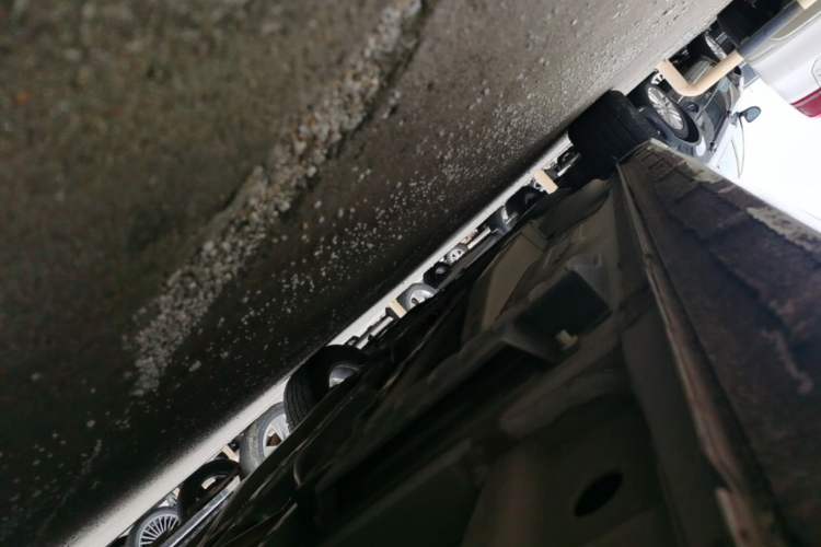 Used Chevrolet Monza 2023 1.5L Dual-Clutch Enjoyment Edition Left Side Sill