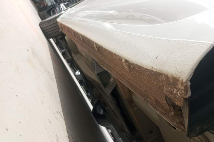 Used Chevrolet Monza 2023 1.5L Dual-Clutch Enjoyment Edition Left Side Sill