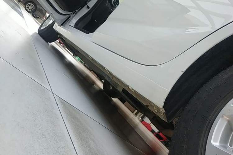 Used Chevrolet Monza 2023 1.5L Dual-Clutch Enjoyment Edition Left Side Sill