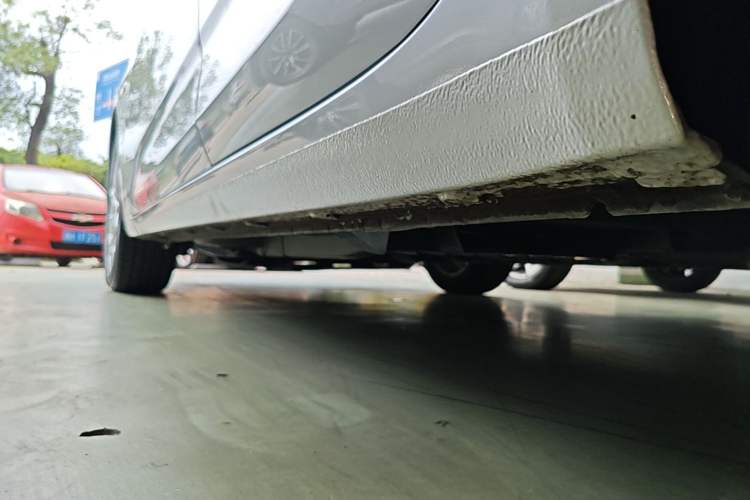 Used Chevrolet Monza 2023 1.5L Dual-Clutch Enjoyment Edition Left Side Sill