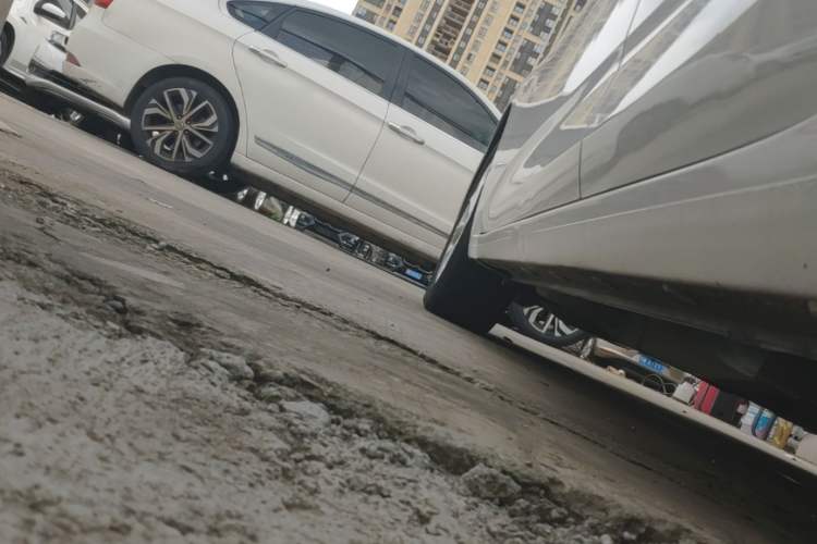 Used Chevrolet Monza 2023 1.5L Dual-Clutch Enjoyment Edition Left Side Sill