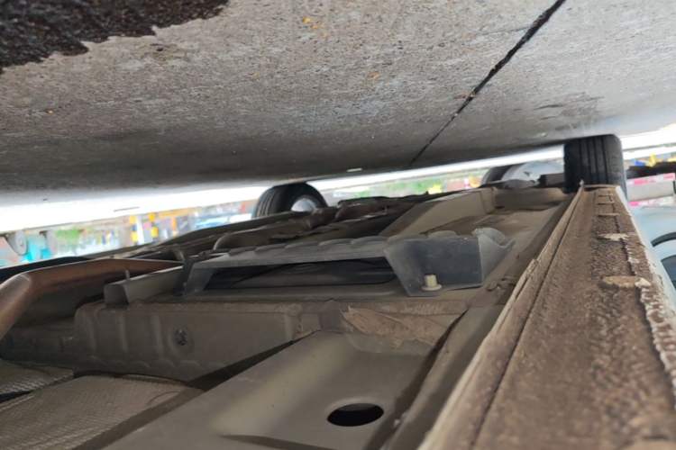 Used Chevrolet Monza 2023 1.5L Dual-Clutch Enjoyment Edition Left Side Sill