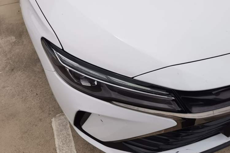 Used Chevrolet Monza 2023 1.5L Dual-Clutch Enjoyment Edition Right Front Headlight