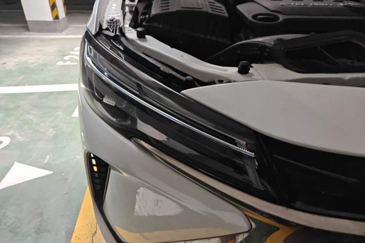 Used Chevrolet Monza 2023 1.5L Dual-Clutch Enjoyment Edition Right Front Headlight