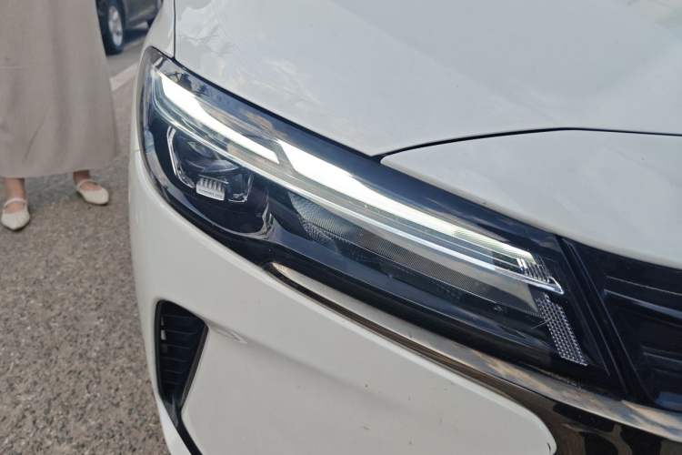 Used Chevrolet Monza 2023 1.5L Dual-Clutch Enjoyment Edition Right Front Headlight