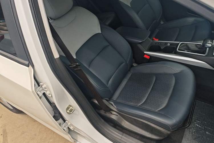 Used Chevrolet Monza 2023 1.5L Dual-Clutch Enjoyment Edition Right Front Seat