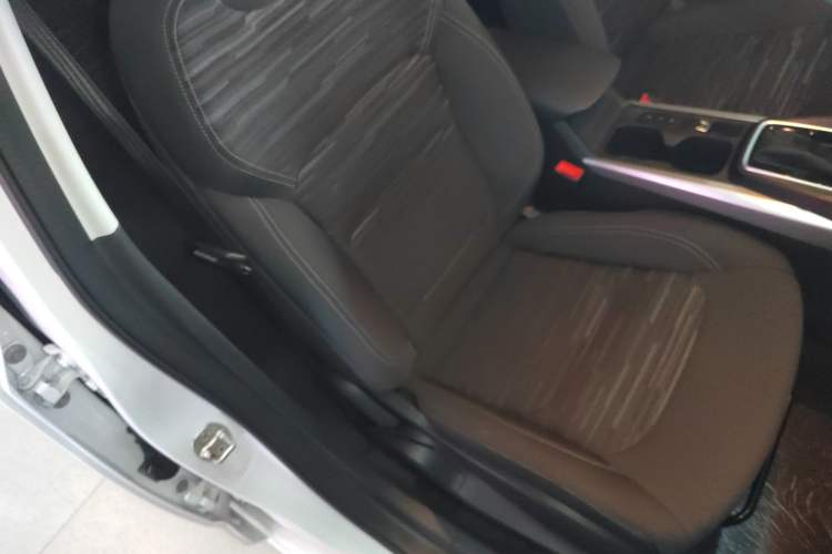 Used Chevrolet Monza 2023 1.5L Dual-Clutch Enjoyment Edition Right Front Seat