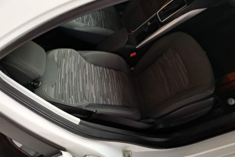 Used Chevrolet Monza 2023 1.5L Dual-Clutch Enjoyment Edition Right Front Seat