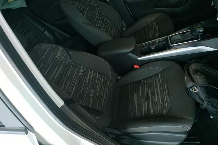 Used Chevrolet Monza 2023 1.5L Dual-Clutch Enjoyment Edition Right Front Seat