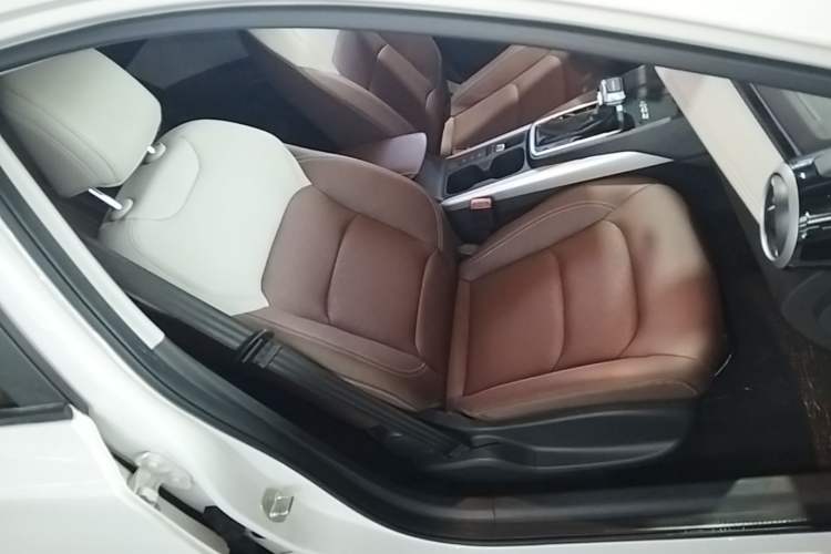 Used Chevrolet Monza 2023 1.5L Dual-Clutch WOW Enjoyment Edition Right Front Seat