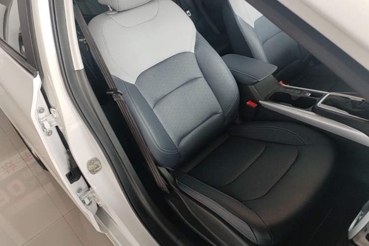 Used Chevrolet Monza 2023 1.5L Dual-Clutch WOW Enjoyment Edition Right Front Seat