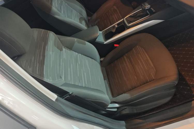 Used Chevrolet Monza 2023 1.5L Dual-Clutch Enjoyment Edition Right Front Seat