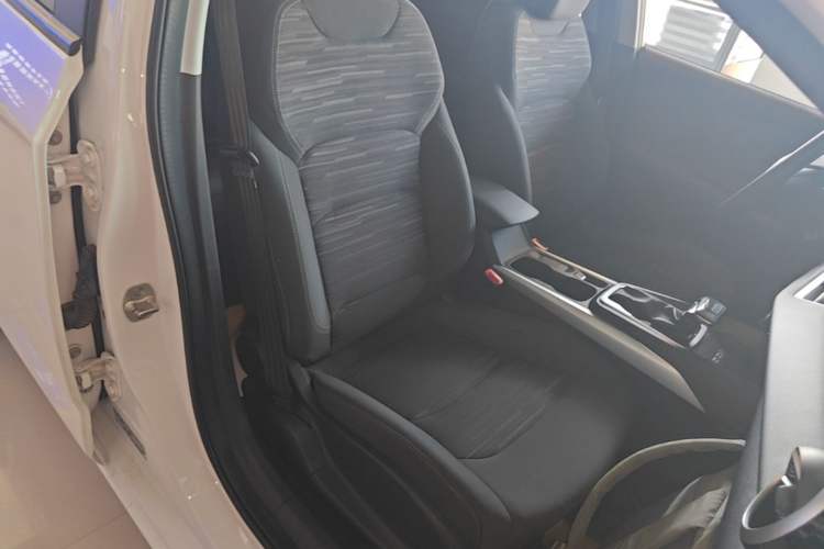 Used Chevrolet Monza 2023 1.5L Dual-Clutch Enjoyment Edition Right Front Seat