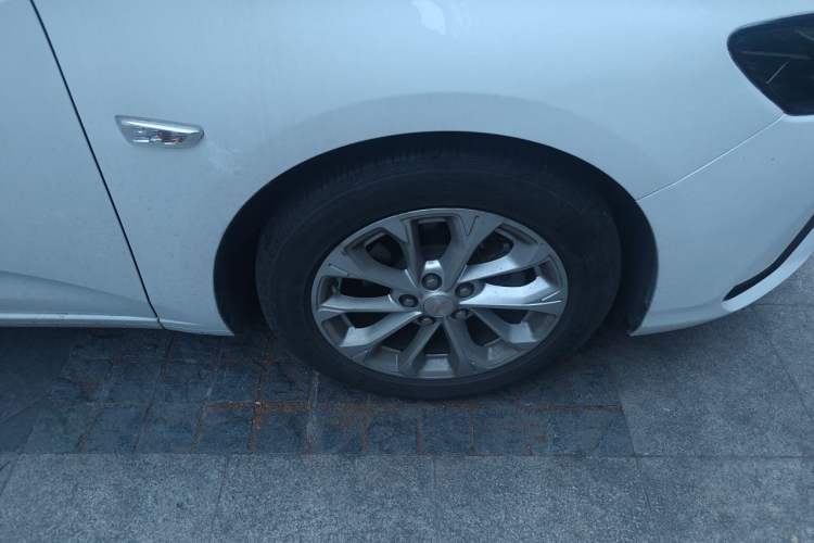 Used Chevrolet Monza 2023 1.5L Dual-Clutch Enjoyment Edition Right Front Wheel Hub