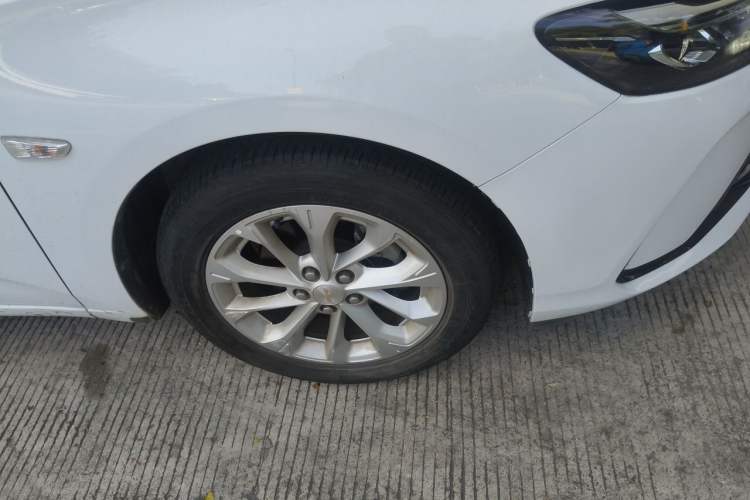 Used Chevrolet Monza 2023 1.5L Dual-Clutch Enjoyment Edition Right Front Wheel Hub