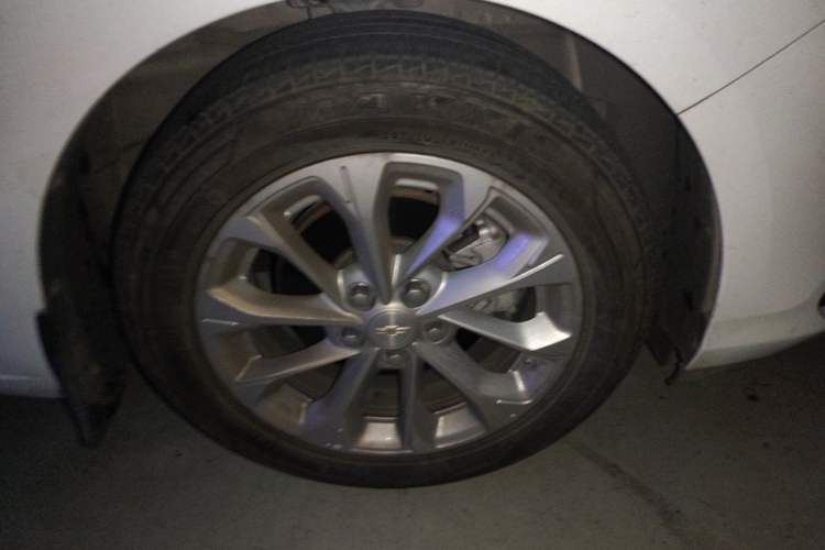 Used Chevrolet Monza 2023 1.5L Dual-Clutch Enjoyment Edition Right Front Wheel Hub