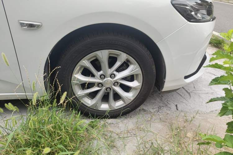 Used Chevrolet Monza 2023 1.5L Dual-Clutch Enjoyment Edition Right Front Wheel Hub