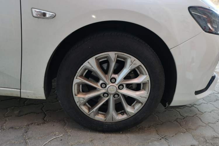 Used Chevrolet Monza 2023 1.5L Dual-Clutch Enjoyment Edition Right Front Wheel Hub